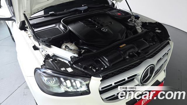 Mercedes-Benz GLS-Class 2021 — photo 6