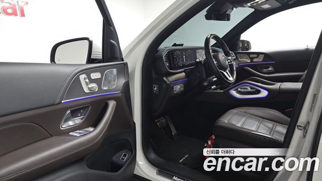 Mercedes-Benz GLS-Class 2021 — photo 13