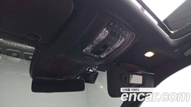 Mercedes-Benz GLS-Class 2021 — photo 26