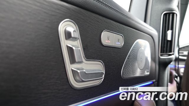Mercedes-Benz GLS-Class 2021 — photo 32