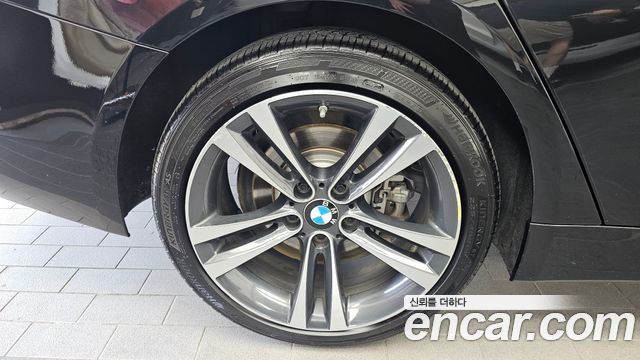 BMW 4-Series 2021 — photo 5