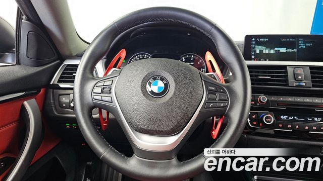 BMW 4-Series 2021 — photo 19