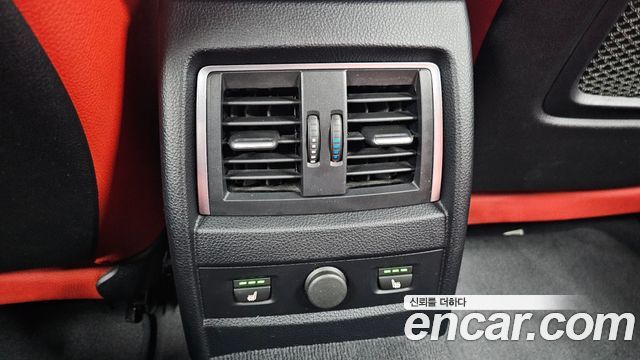 BMW 4-Series 2021 — photo 24