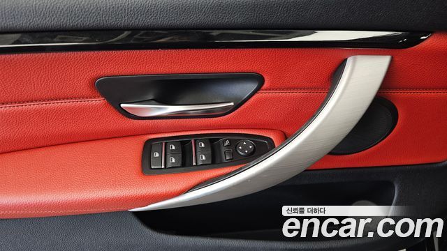 BMW 4-Series 2021 — photo 29