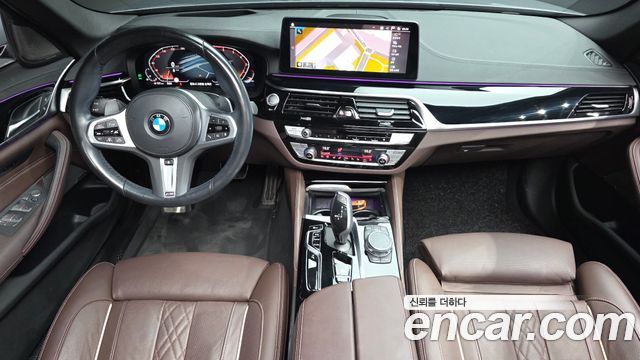 BMW 5-Series 2023 — photo 7
