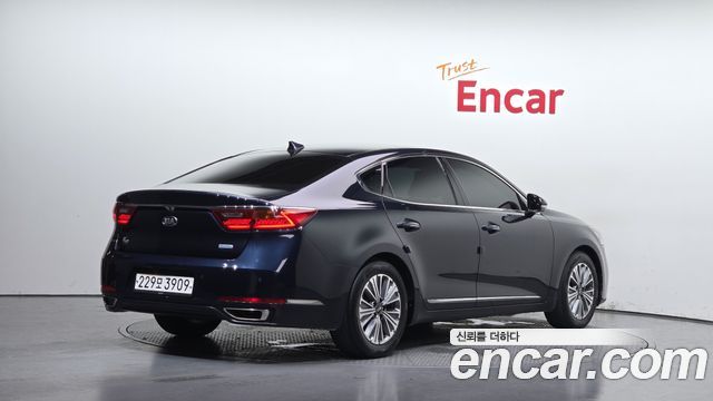 Kia K7 2019 — photo 2