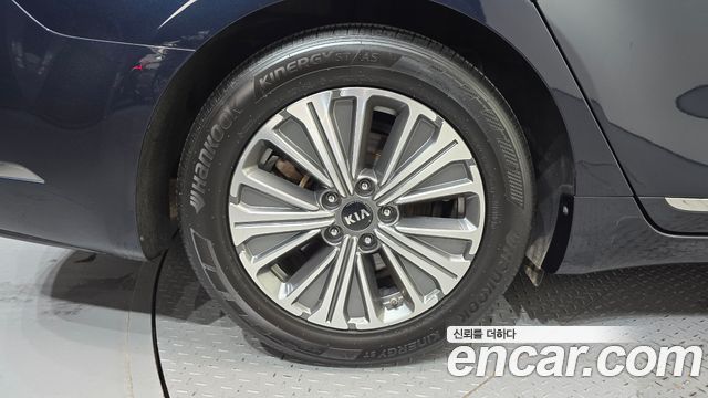 Kia K7 2019 — photo 5