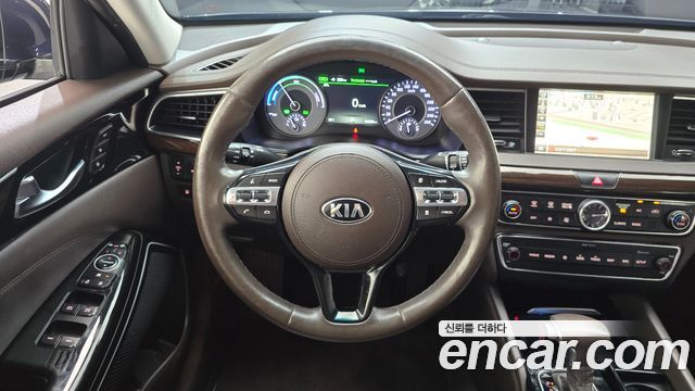 Kia K7 2019 — photo 13