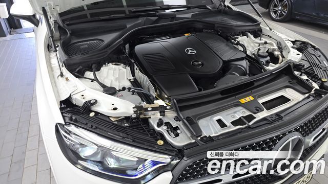 Mercedes-Benz GLC-Class 2024 — photo 6