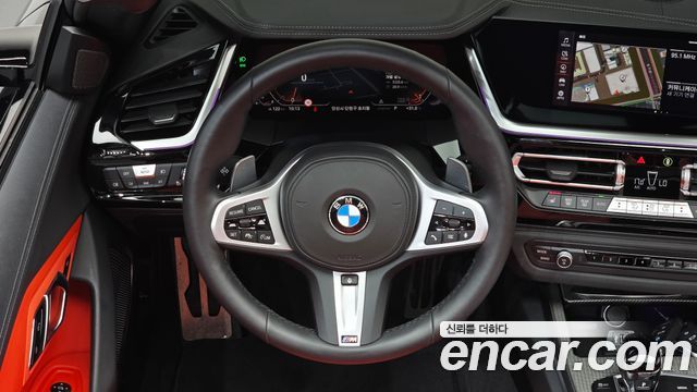 BMW Z4 2025 — photo 18
