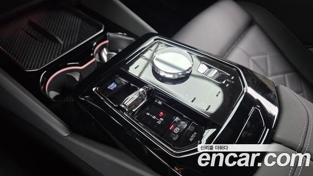 BMW i5 2025 — photo 12