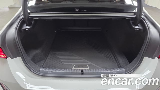 BMW i5 2025 — photo 25