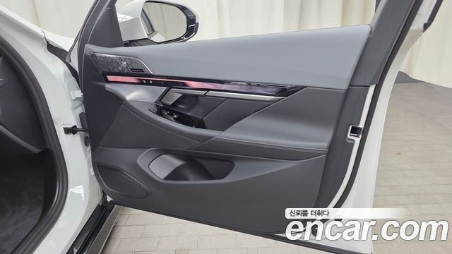 BMW i5 2025 — photo 14