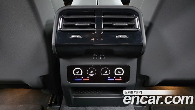 BMW i5 2025 — photo 35