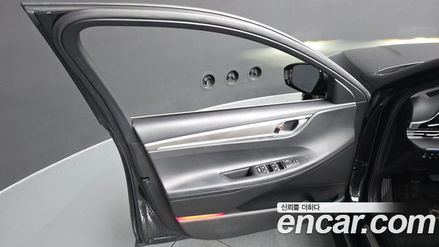 Hyundai Grandeur 2022 — photo 14