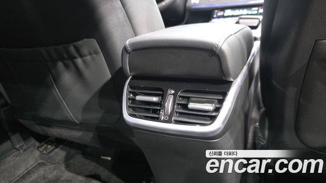Hyundai Grandeur 2022 — photo 34