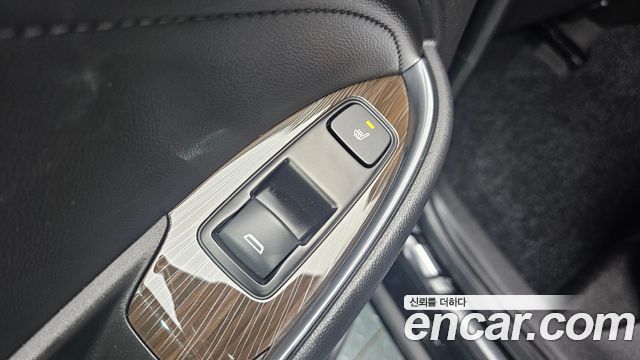 Chevrolet Korea Malibu 2018 — photo 23
