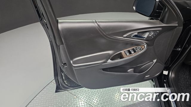 Chevrolet Korea Malibu 2018 — photo 14