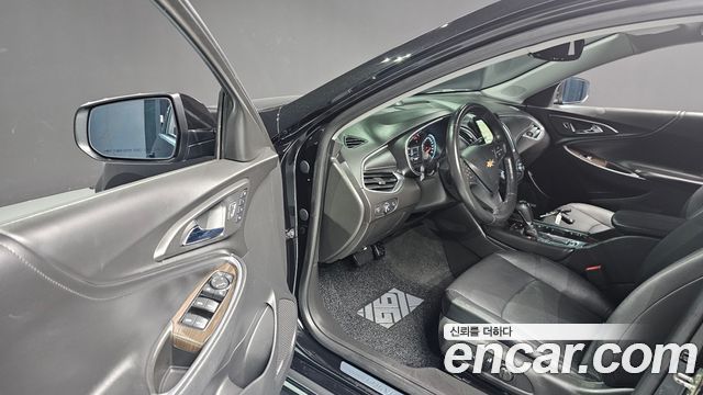Chevrolet Korea Malibu 2018 — photo 16
