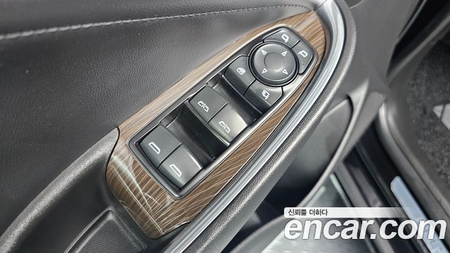 Chevrolet Korea Malibu 2018 — photo 27