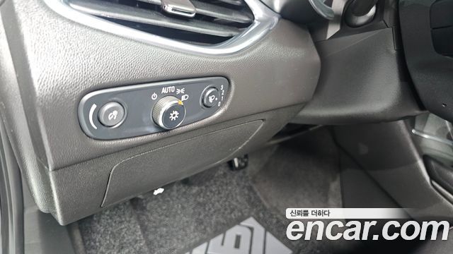 Chevrolet Korea Malibu 2018 — photo 30
