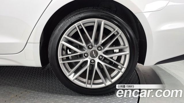 Genesis G70 2019 — photo 5