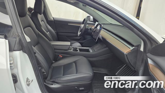 Tesla Model 3 2021 — photo 16