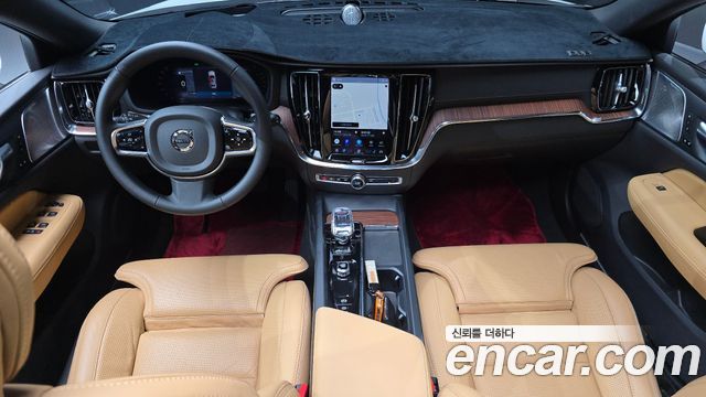 Volvo V60 2024 — photo 10