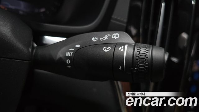 Volvo V60 2024 — photo 32