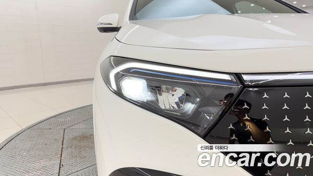 Mercedes-Benz EQA 2026 — photo 9