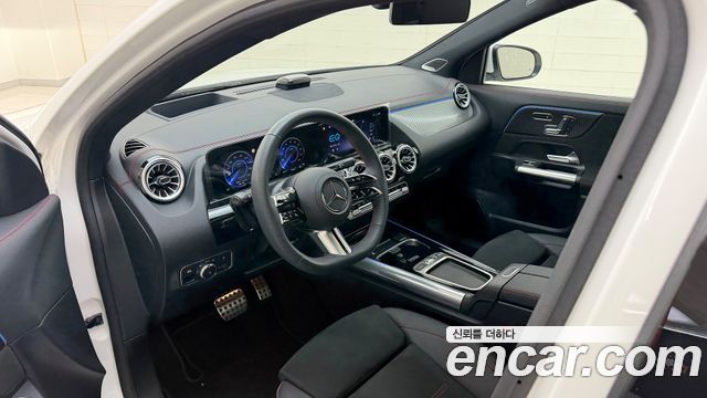 Mercedes-Benz EQA 2026 — photo 12