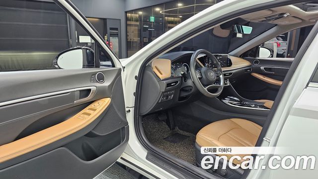 Hyundai Sonata 2021 — photo 13