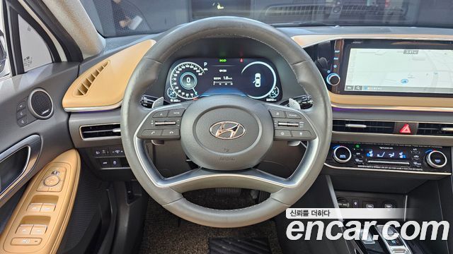 Hyundai Sonata 2021 — photo 19