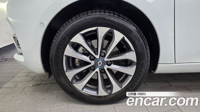 Renault Korea Zoe 2021 — photo 5