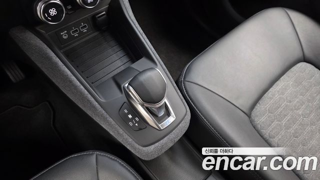 Renault Korea Zoe 2021 — photo 12