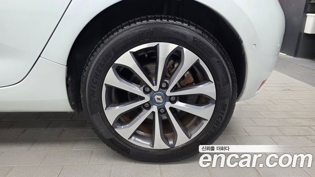Renault Korea Zoe 2021 — photo 7