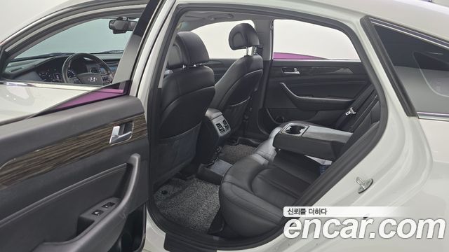 Hyundai Sonata 2015 — photo 12