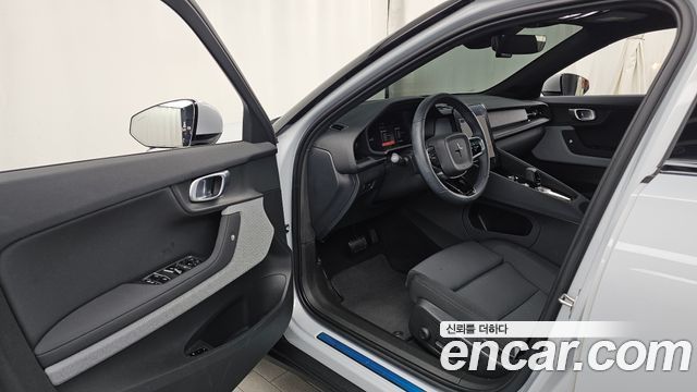 Polestar Polestar 2 2022 — photo 13
