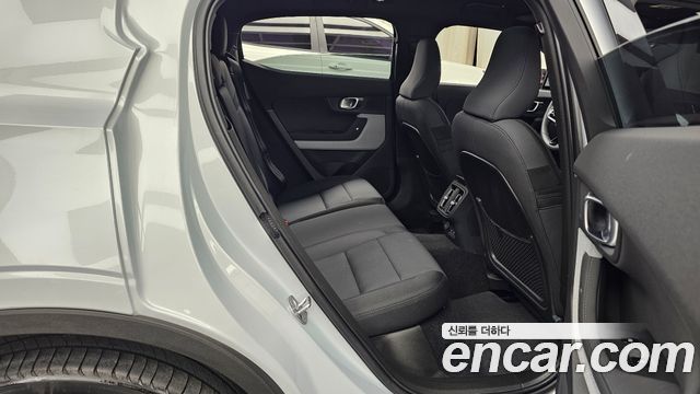 Polestar Polestar 2 2022 — photo 17