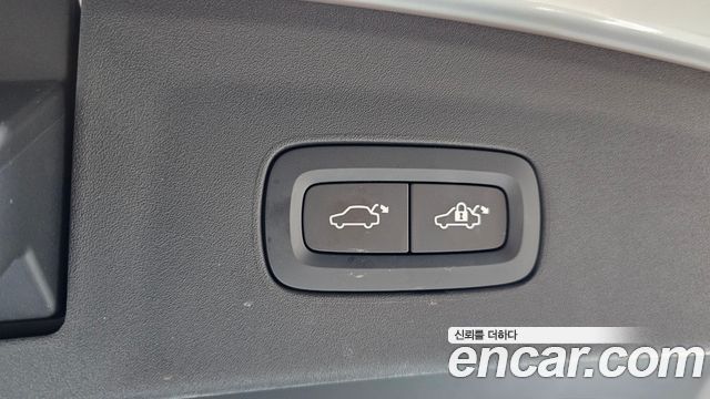 Polestar Polestar 2 2022 — photo 31