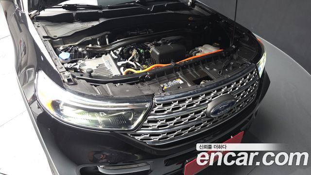 Ford Explorer 2022 — photo 6