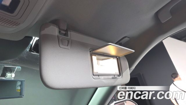 Ford Explorer 2022 — photo 32