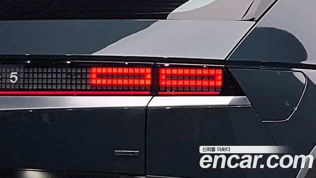Hyundai Ioniq5 2022 — photo 9