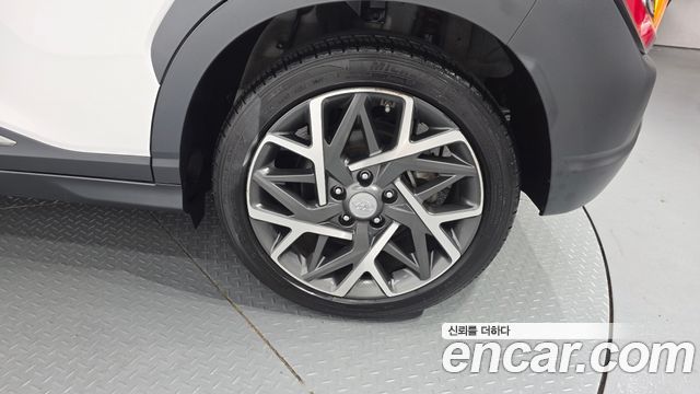 Hyundai Kona 2023 — photo 7