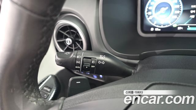 Hyundai Kona 2023 — photo 29
