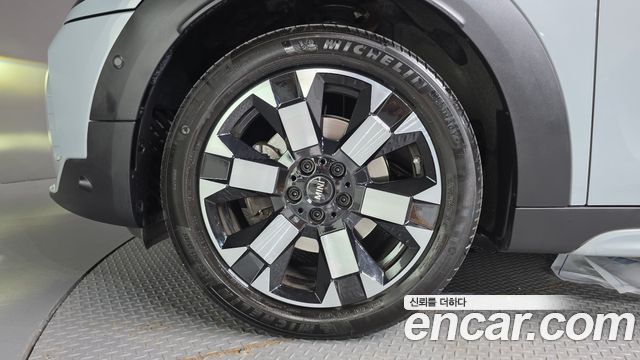 Mini Countryman 2023 — photo 5