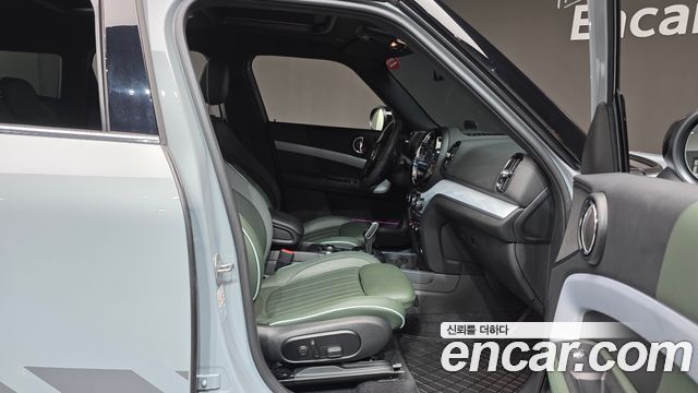 Mini Countryman 2023 — photo 13