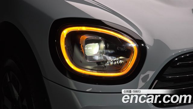 Mini Countryman 2023 — photo 8