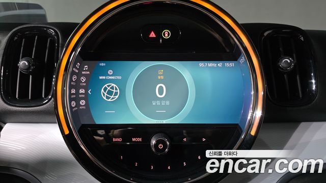 Mini Countryman 2023 — photo 27