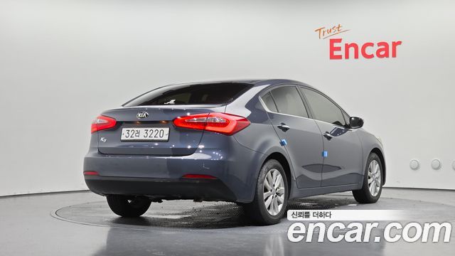 Kia K3 2015 — photo 2